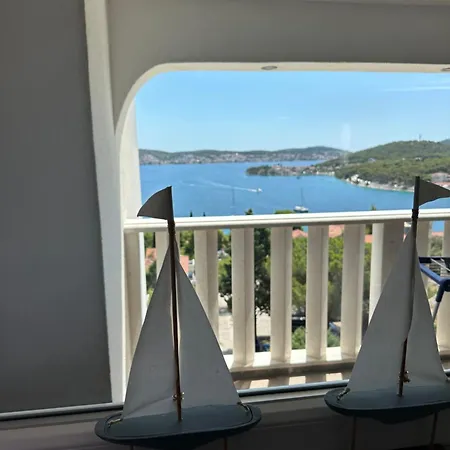 Ivona * Rogoznica (Sibenik-Knin)