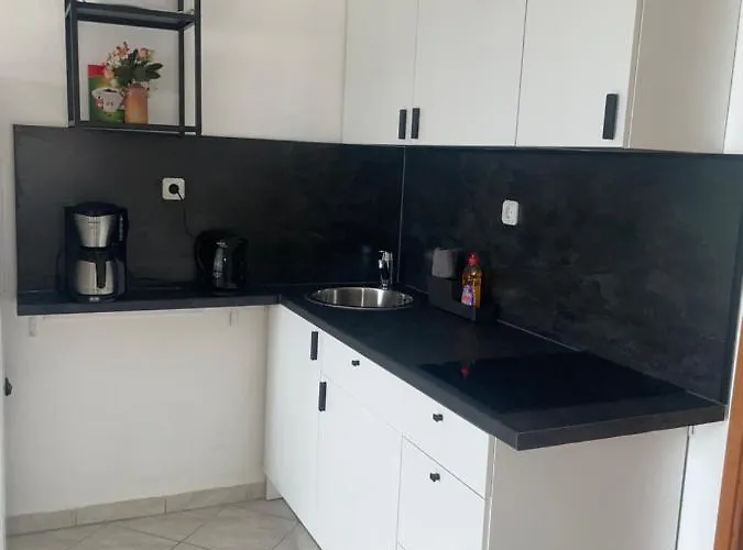 Ivona * Rogoznica (Sibenik-Knin)