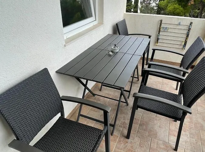 Ivona Apartment Rogoznica (Sibenik-Knin)